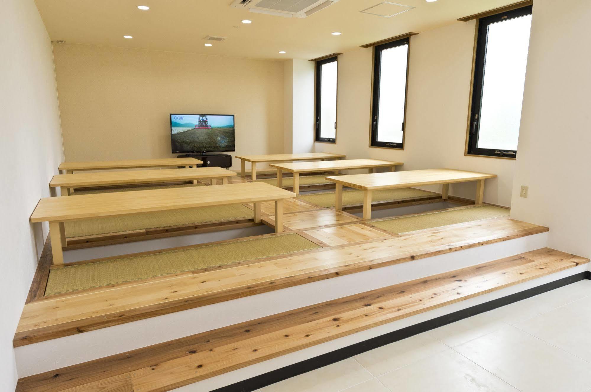 Pangoo Onna Japanese Style Hotel Exterior photo